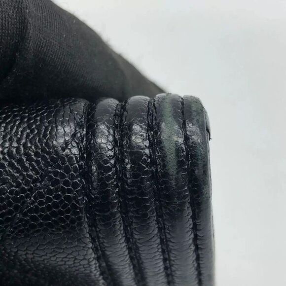 Chanel Women Pre-Loved Bag Very Good Condition - Picture 6 of 9